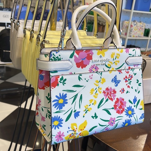 Kate Spade Staci Medium Satchel medium satchel
KB719 garden bouquet
cream multi - Picture 2 of 16